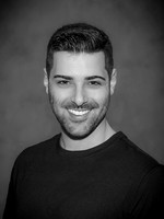 Josh McElyea - Professional Headshots (Studio) - BW
