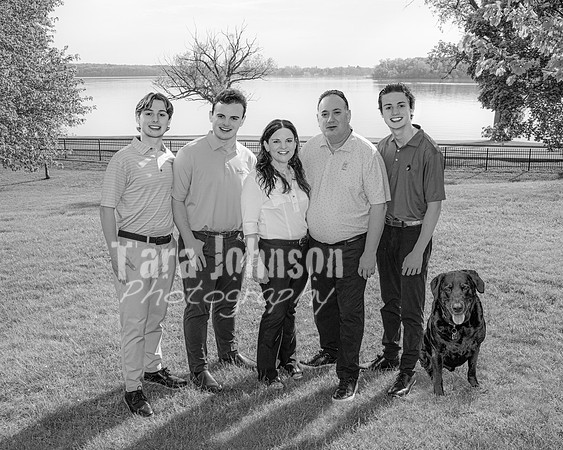 Valente Family @ OLSM - BW - TJP (11 of 17)