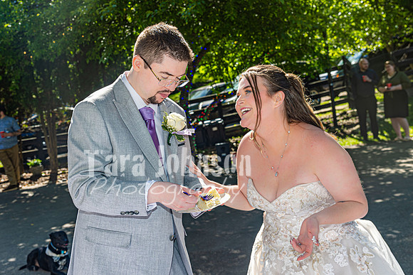 Dylan & Kendall Bailey - Cutting of the Cake - TJP (9 of 16)