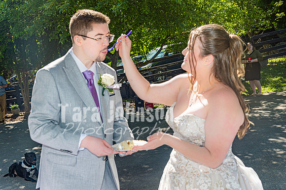 Dylan & Kendall Bailey - Cutting of the Cake - TJP (8 of 16)
