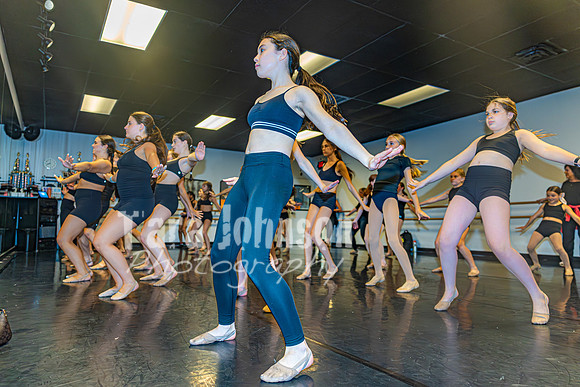 Suzanne's - Hairspray - Rehearsal 2 (Side Corner) - TJP (3 of 80)