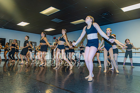 Suzanne's - Hairspray - Rehearsal 2 (Side Corner) - TJP (6 of 80)