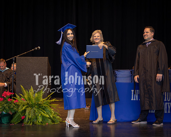 IA_Graduation_2026_Diploma (102 of 330)