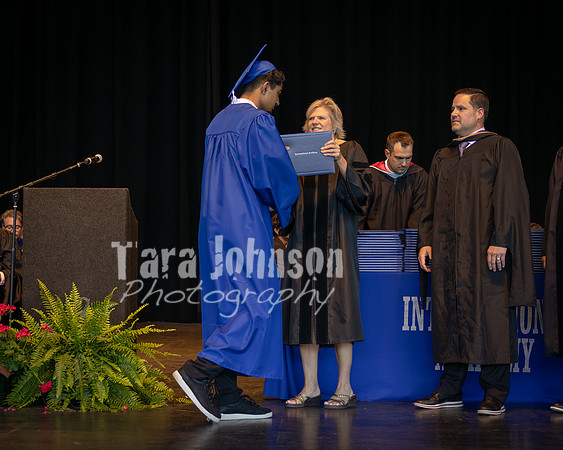IA_Graduation_2026_Diploma (114 of 330)