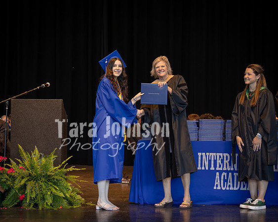 IA_Graduation_2026_Diploma (142 of 330)