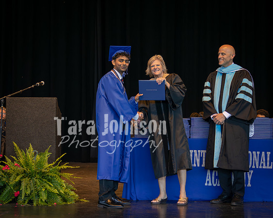 IA_Graduation_2026_Diploma (146 of 330)