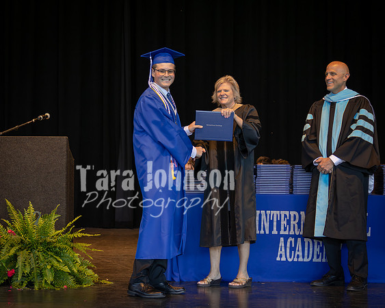 IA_Graduation_2026_Diploma (149 of 330)