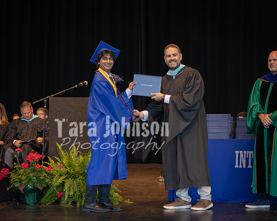 IA_Graduation_2026_Diploma (210 of 330)