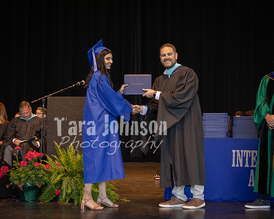 IA_Graduation_2026_Diploma (206 of 330)