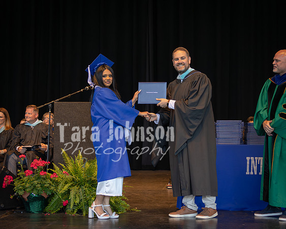 IA_Graduation_2026_Diploma (216 of 330)