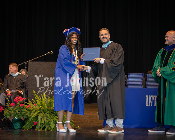 IA_Graduation_2026_Diploma (235 of 330)