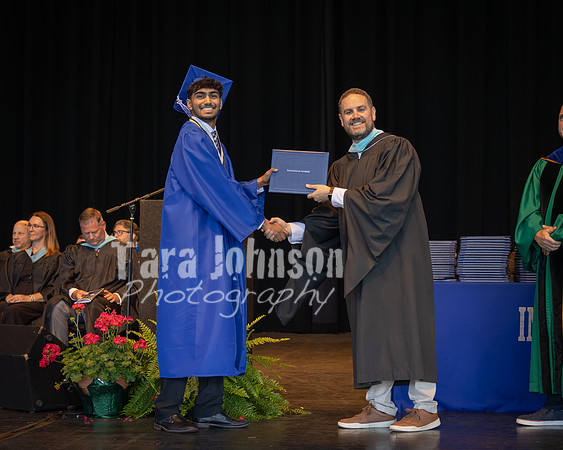 IA_Graduation_2026_Diploma (247 of 330)