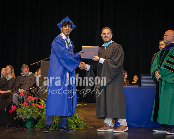 IA_Graduation_2026_Diploma (305 of 330)
