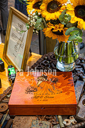 Jeff & Erika - The Venue - TJP (15 of 18)