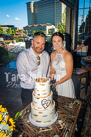 Jeff & Erika - The Cake - TJP (6 of 13)