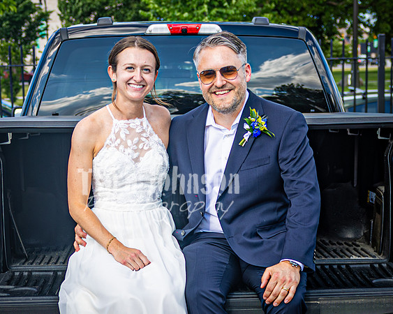 Jeff & Erika - The Bride & Groom - TJP (8 of 39)