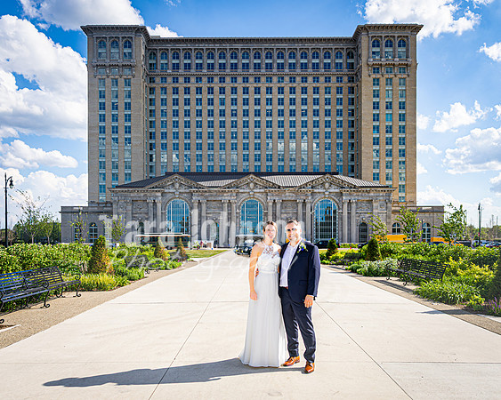 Jeff & Erika - The Bride & Groom - TJP (17 of 39)