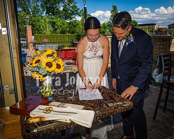 Jeff & Erika - The Signing - TJP (1 of 9)