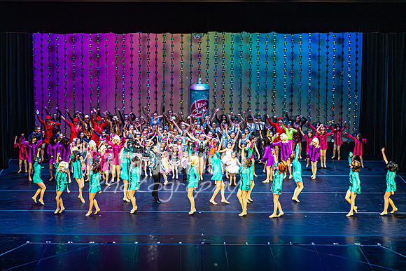 Suzanne's - Hairspray - Grand Finale - TJP (24 of 35)