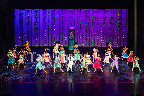 Suzanne's - Hairspray - Performance - TJP (27 of 174)
