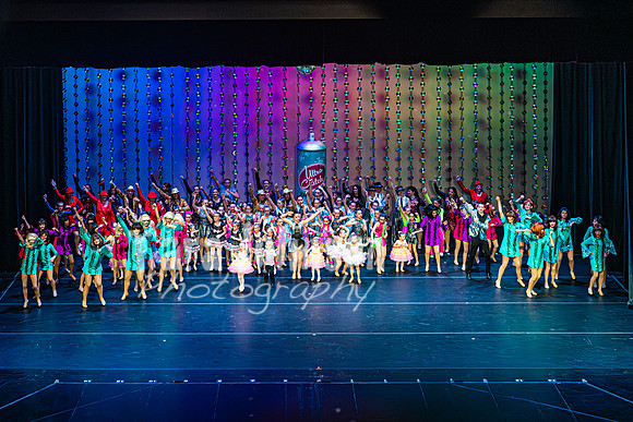 Suzanne's - Hairspray - Grand Finale - TJP (33 of 35)