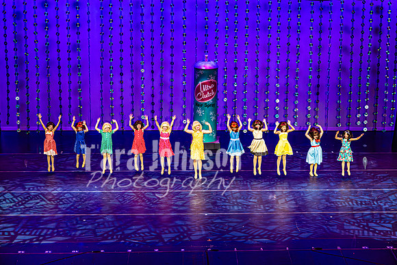 Suzanne's - Hairspray - Performance - TJP (39 of 174)