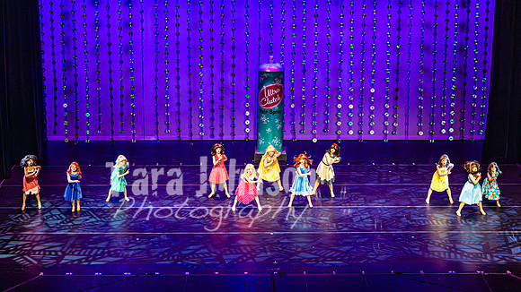 Suzanne's - Hairspray - Performance - TJP (43 of 174)