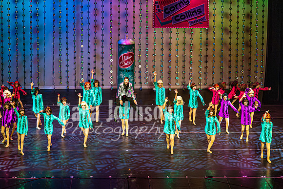 Suzanne's - Hairspray - Performance - TJP (140 of 174)