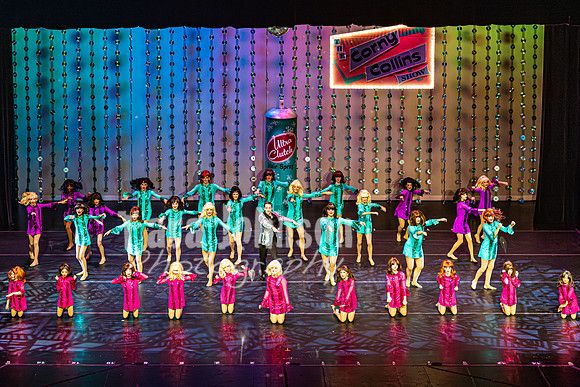 Suzanne's - Hairspray - Performance - TJP (159 of 174)