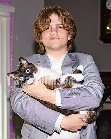 Arik Kildal & his Feline Friends - TJP (8 of 33)
