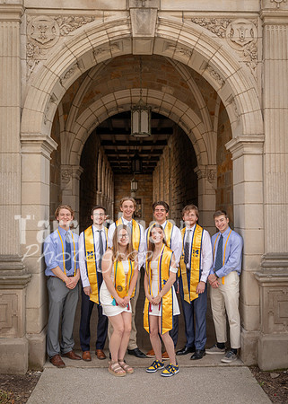 Emma & Friends Grad Photos W25 (70 of 96)
