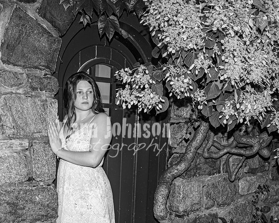 Allie Mayville @ Cranbrook - BW - TJP (42 of 60)