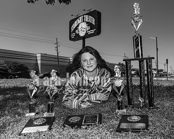 Allie Mayville @ Starlight Theatre - BW - TJP (15 of 47)