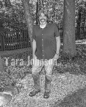 Jim Cassar Family - BW - TJP (9 of 10)