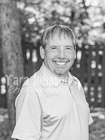 Tammy Jeanette Family - BW - TJP (11 of 11)