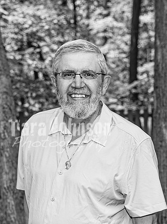 George Cassar Family - BW - TJP (5 of 7)