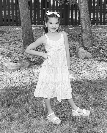Roger Cassar Family - BW - TJP (10 of 17)