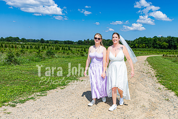 Michael & Brittany - Wedding Prep - TJP (11 of 23)