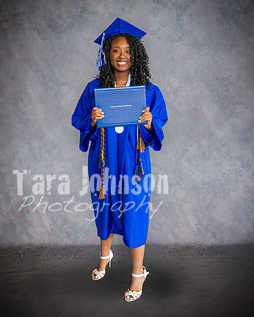 2025 IA Graduation - Gray Backdrop - TJP (176 of 359)