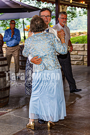 Stacy & Andy - The Party - TJP (4 of 115)