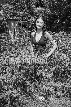 Margret Van Netten @ Terraces Flower Farm (BW-B) - TJP (4 of 100)