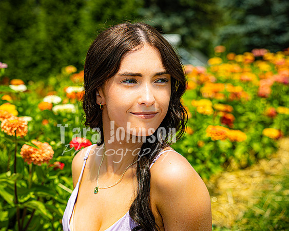 Margret Van Netten @ Terraces Flower Farm (Color-B) - TJP (32 of 100)