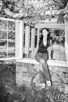 Margret Van Netten @ Terraces Flower Farm (BW-B) - TJP (7 of 100)
