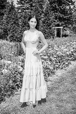 Margret Van Netten @ Terraces Flower Farm (BW-B) - TJP (24 of 100)