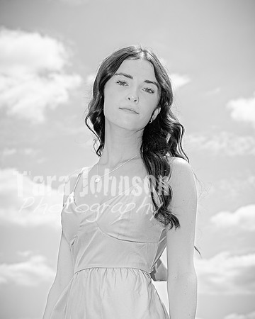 Margret Van Netten @ Terraces Flower Farm (BW-B) - TJP (39 of 100)