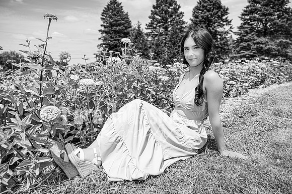 Margret Van Netten @ Terraces Flower Farm (BW-B) - TJP (31 of 100)