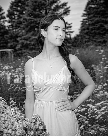 Margret Van Netten @ Terraces Flower Farm (BW-B) - TJP (48 of 100)