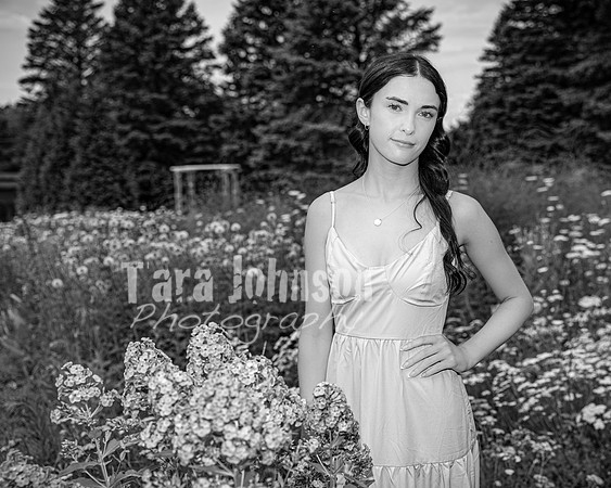 Margret Van Netten @ Terraces Flower Farm (BW-B) - TJP (47 of 100)