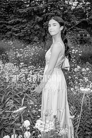 Margret Van Netten @ Terraces Flower Farm (BW-B) - TJP (49 of 100)