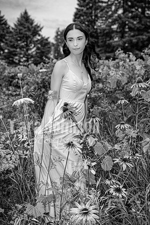 Margret Van Netten @ Terraces Flower Farm (BW-B) - TJP (51 of 100)